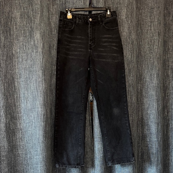 SHEIN Denim - Women’s Black Straight-Leg Jeans